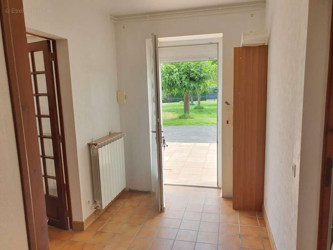 Maison à EPARGNES