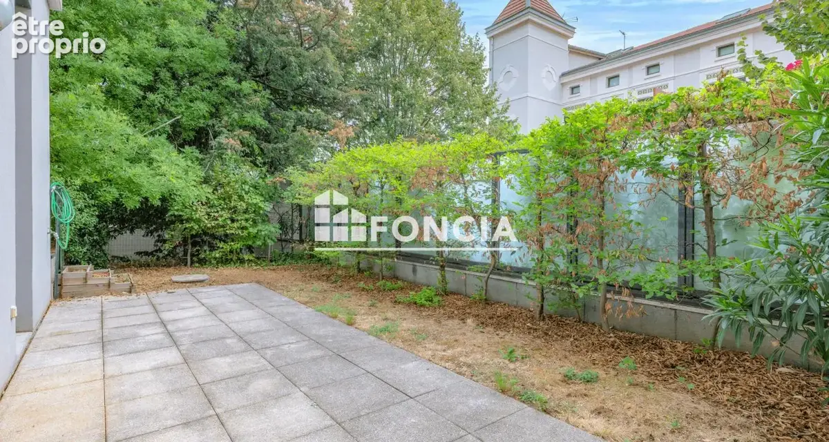 Appartement à LYON-7E