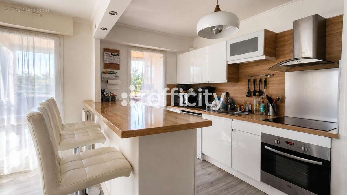 Appartement à MARSEILLE-11E