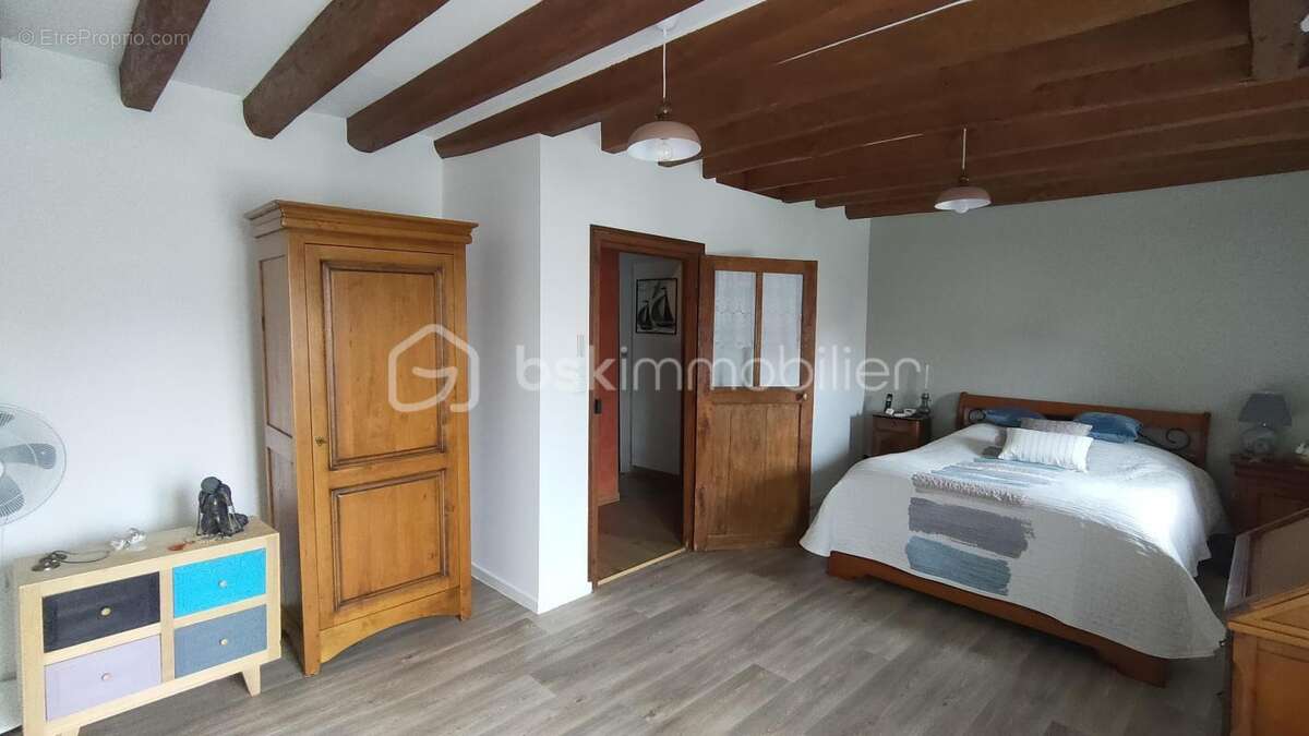 Maison à COULOMMIERS