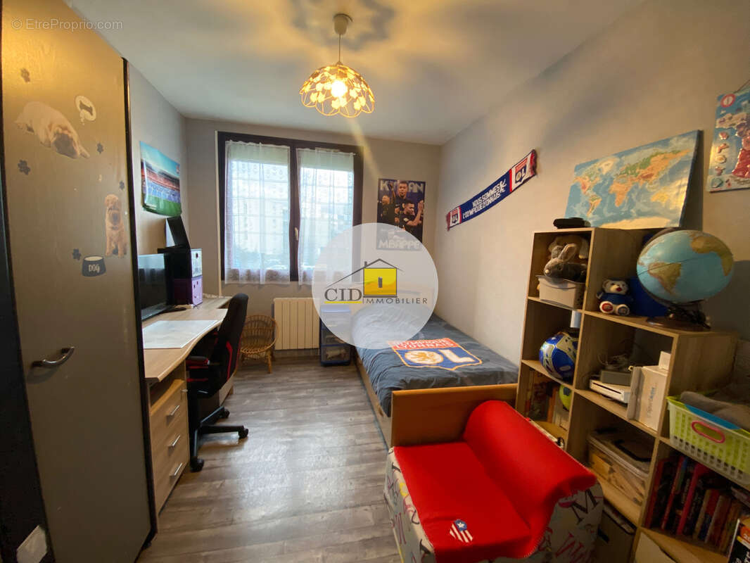 Appartement à SAINT-PRIEST