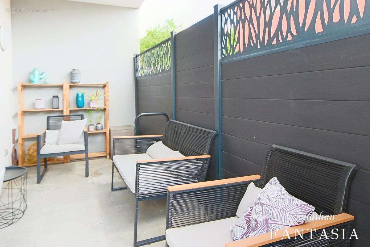 Il a tout pour plaire : appartement 2 pièces de 59,37 m² avec terrasse, garage et stationnements à Escherange - photo 3