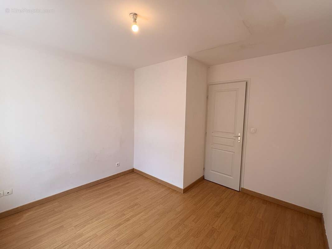 Nouveauté et en exclusivité, une maison de courée dans le quartier wazemmes - photo 4