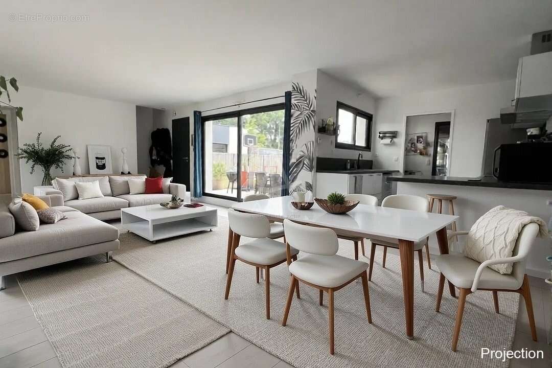 Maison à TREILLIERES