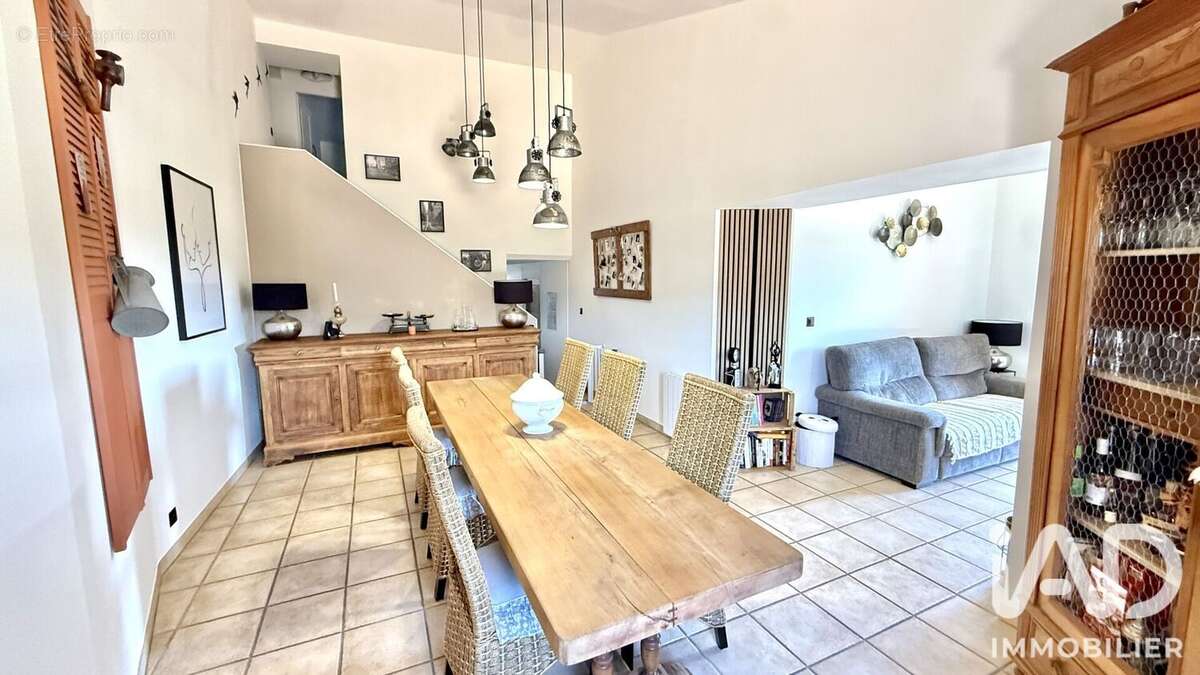 Maison 126 m² à La Coucourde  - photo 5