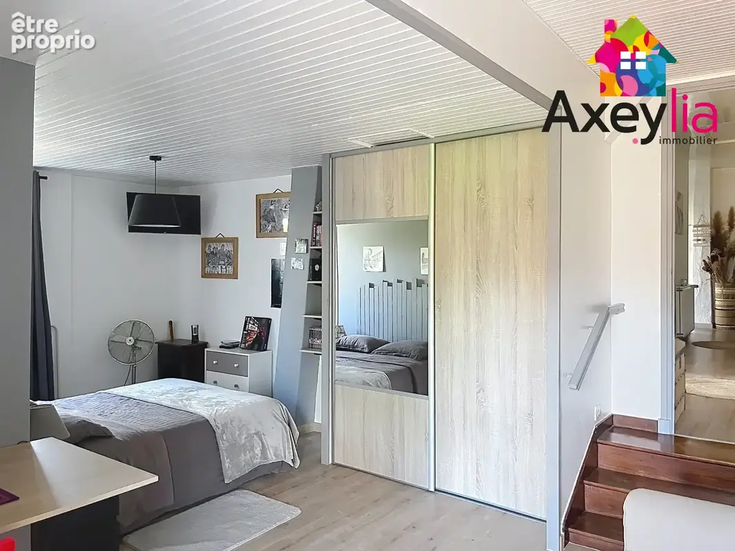A vendre- vougy- maison 4 chambres sur terrain de 806 m2 - photo 4