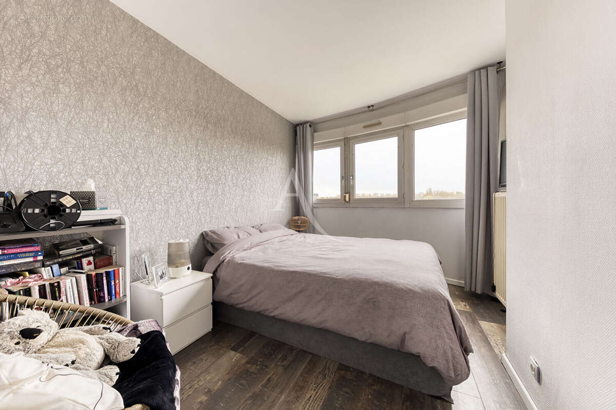 Appartement à LOGNES