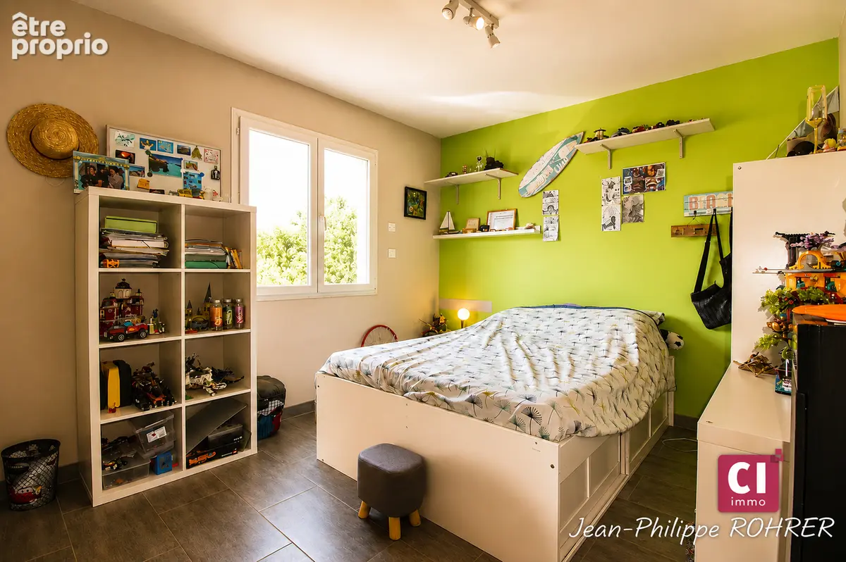 Maison récente 7 pièces avec piscine à vendre à Sainte-Anastasie-sur-Issole - photo 10