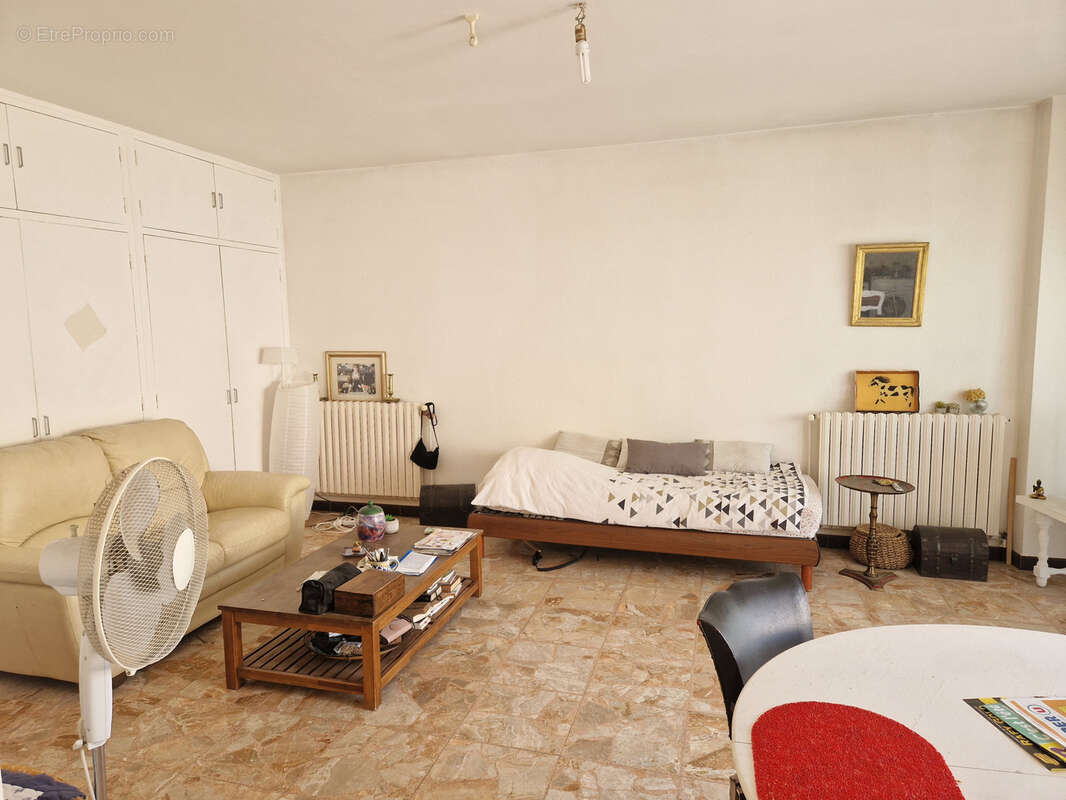 Appartement à NYONS