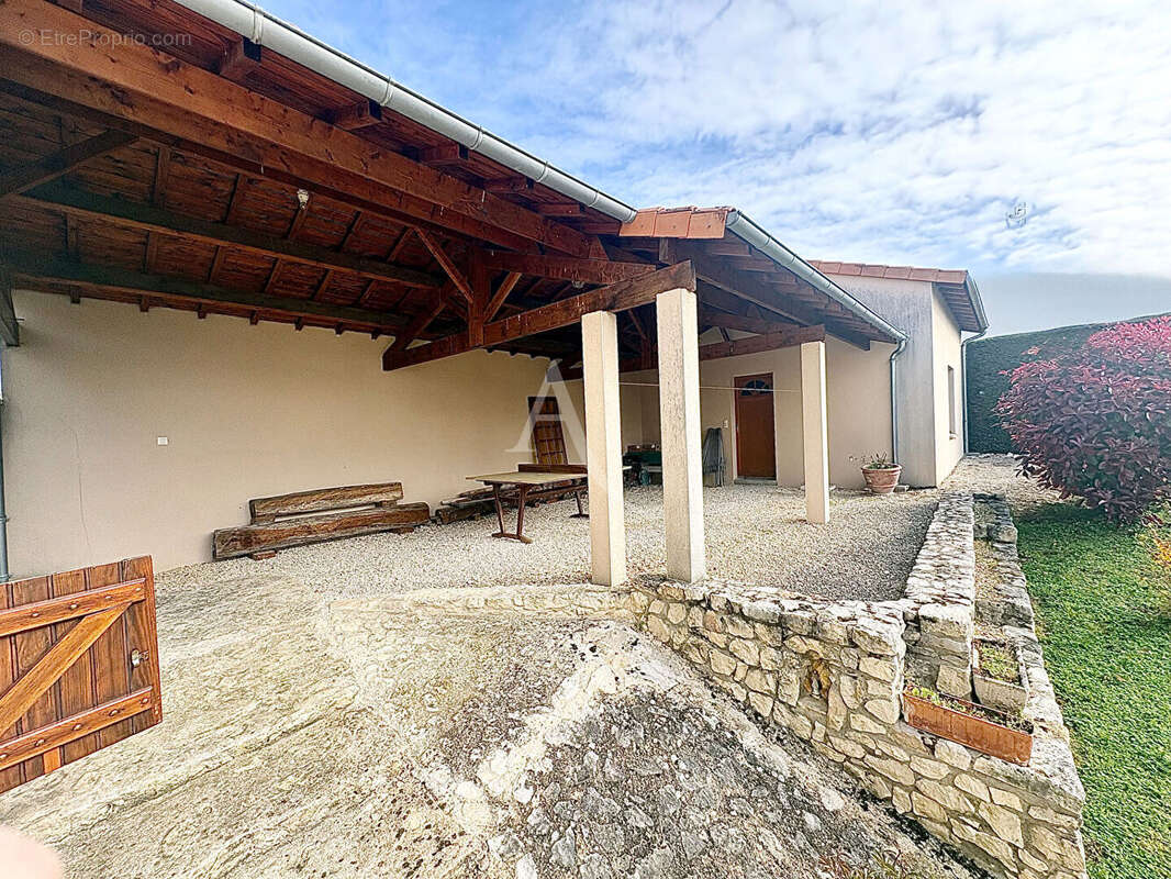 Maison Montmorillon 8 pièce(s) 153.57 m2 - photo 6