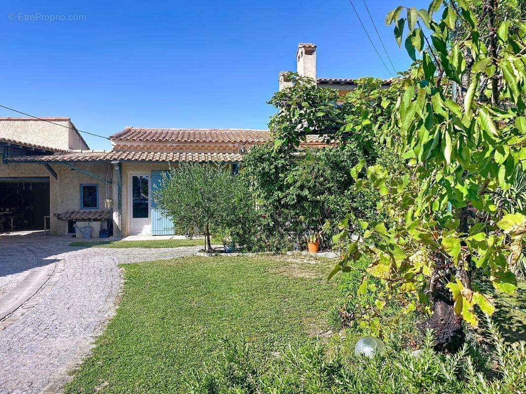 Maison à BEDARRIDES