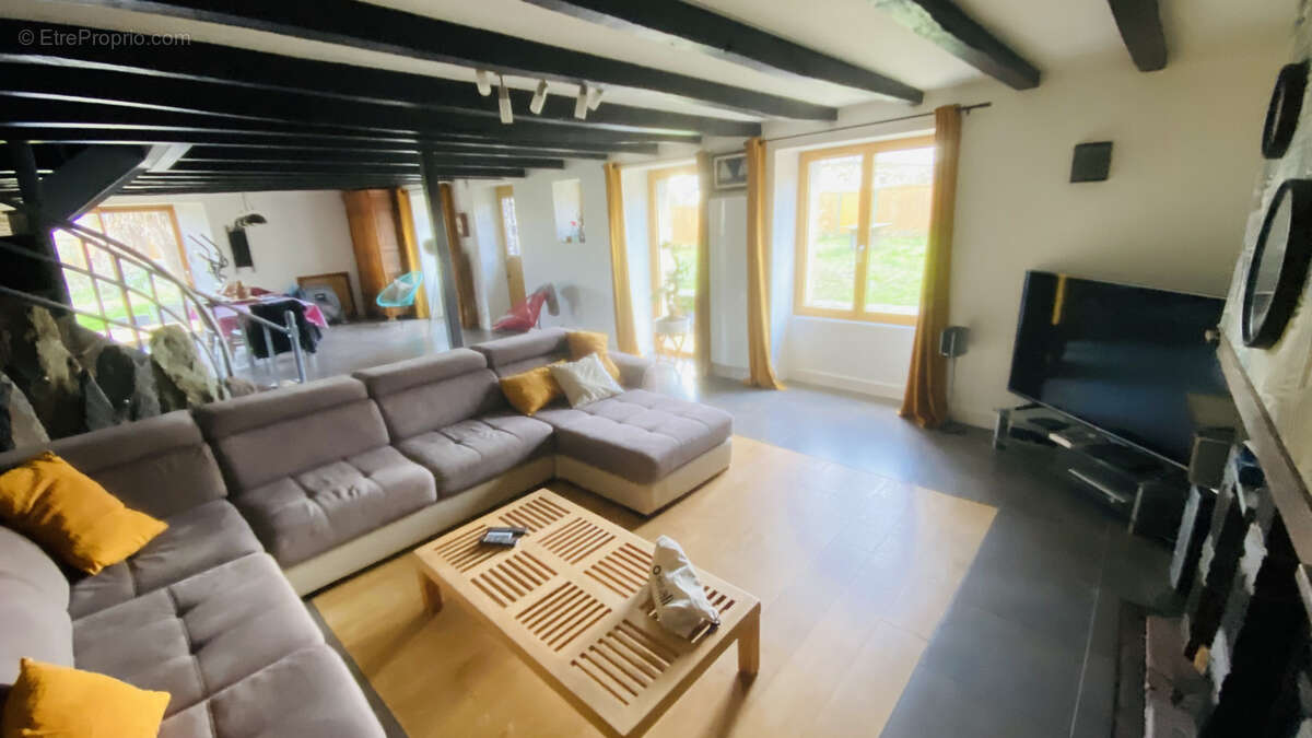 Maison à SAINTE-ANNE-SUR-VILAINE