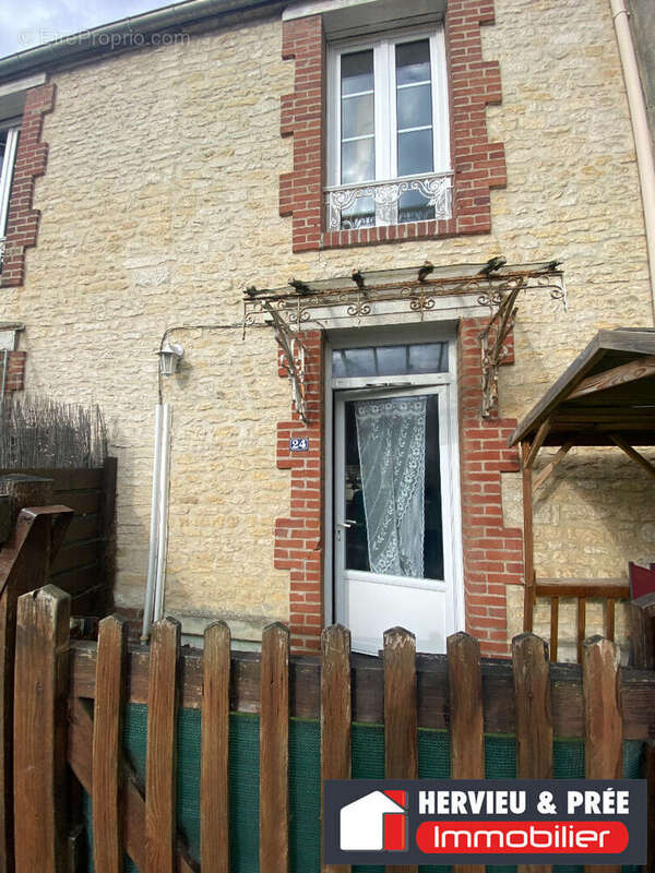 Maison à LION-SUR-MER