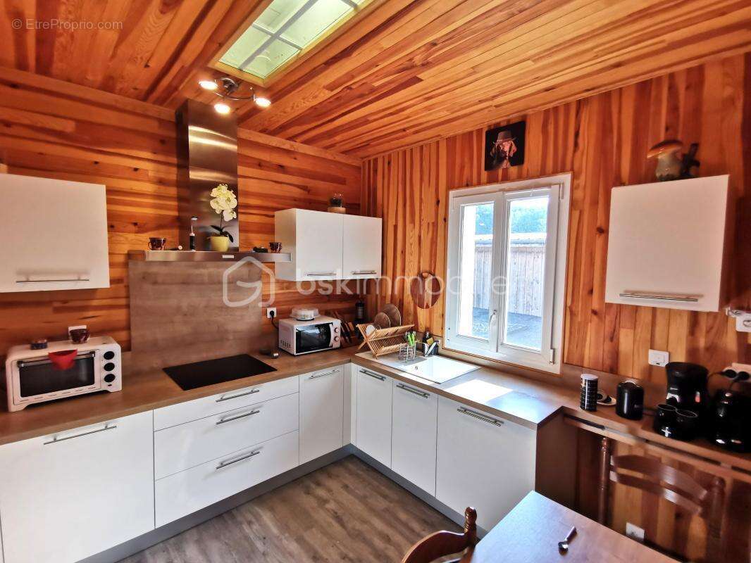 Grande propriété au calme, 8 pièces, 192 m² Habitables, à 45 minutes des plages ! - photo 12