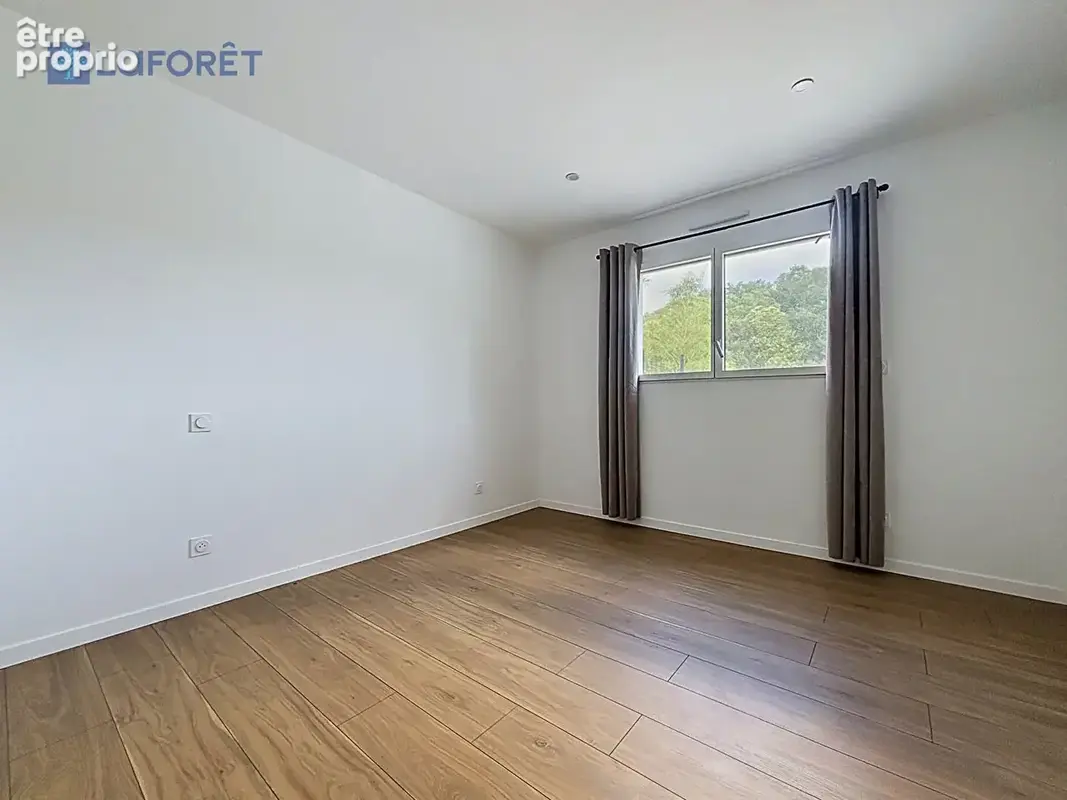 A vendre Maison contemporaine de 2025  Prestations de qualité et cadre privilégié - photo 5
