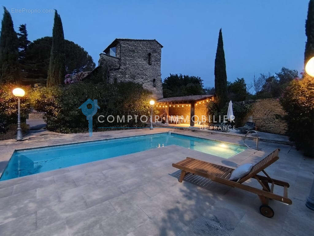 Dpt (30) aramon a vendre propriete jardin et piscine - photo 3