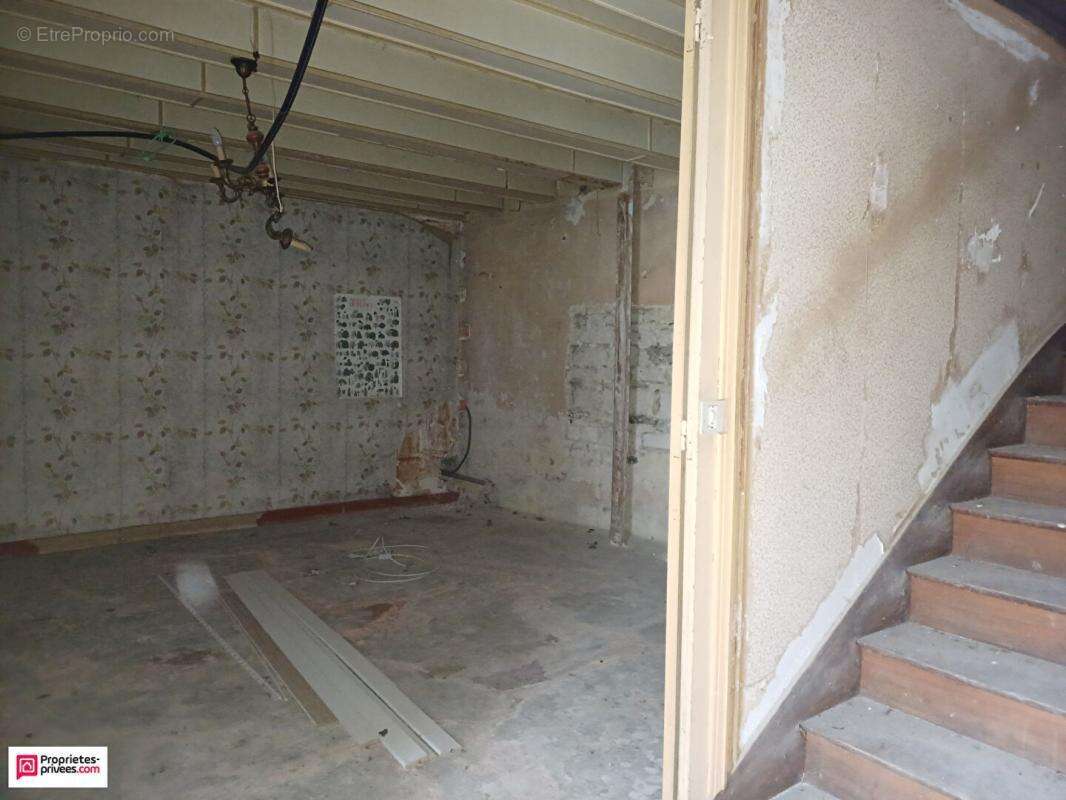 Maison à MAGNE