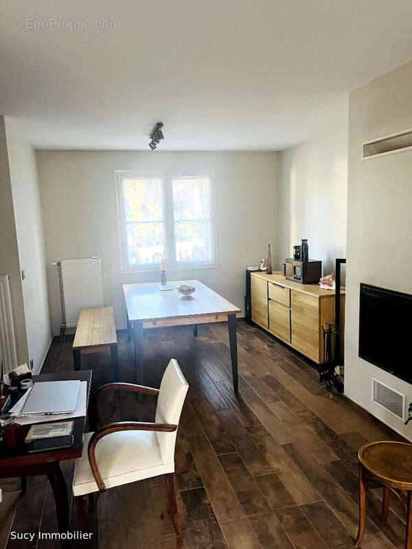 Maison à SUCY-EN-BRIE