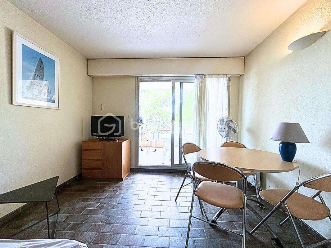 Appartement à HYERES