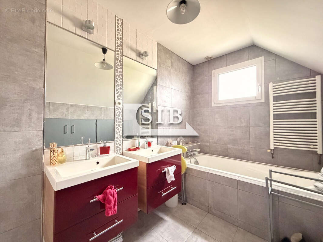 Maison à LONGPONT-SUR-ORGE