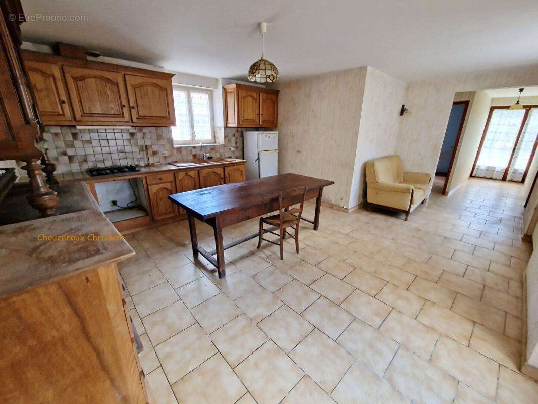 Maison  8 pièce(s) - photo 18