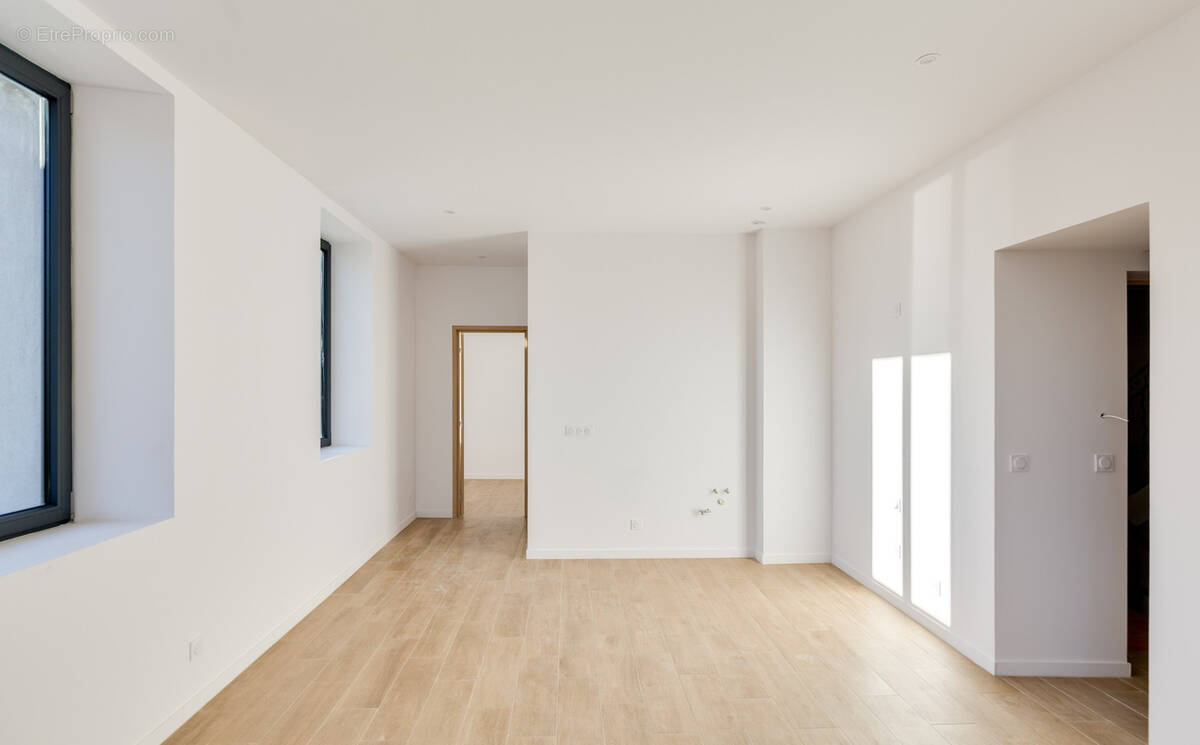 Appartement à MARSEILLE-13E