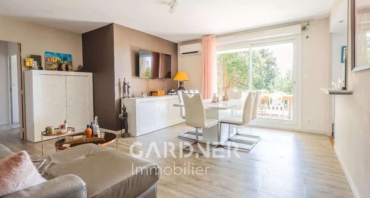 Appartement à MARSEILLE-13E