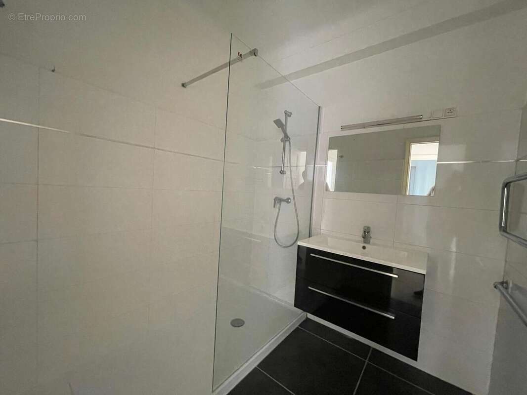   - Appartement à NICE