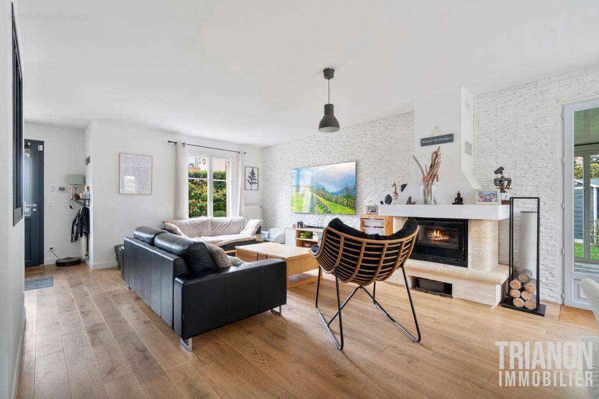 Maison à VILLEPREUX