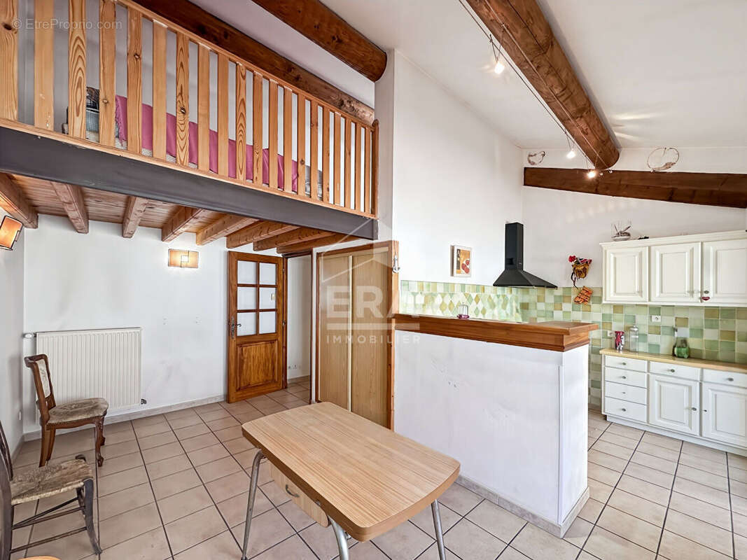 Maison à NOVES