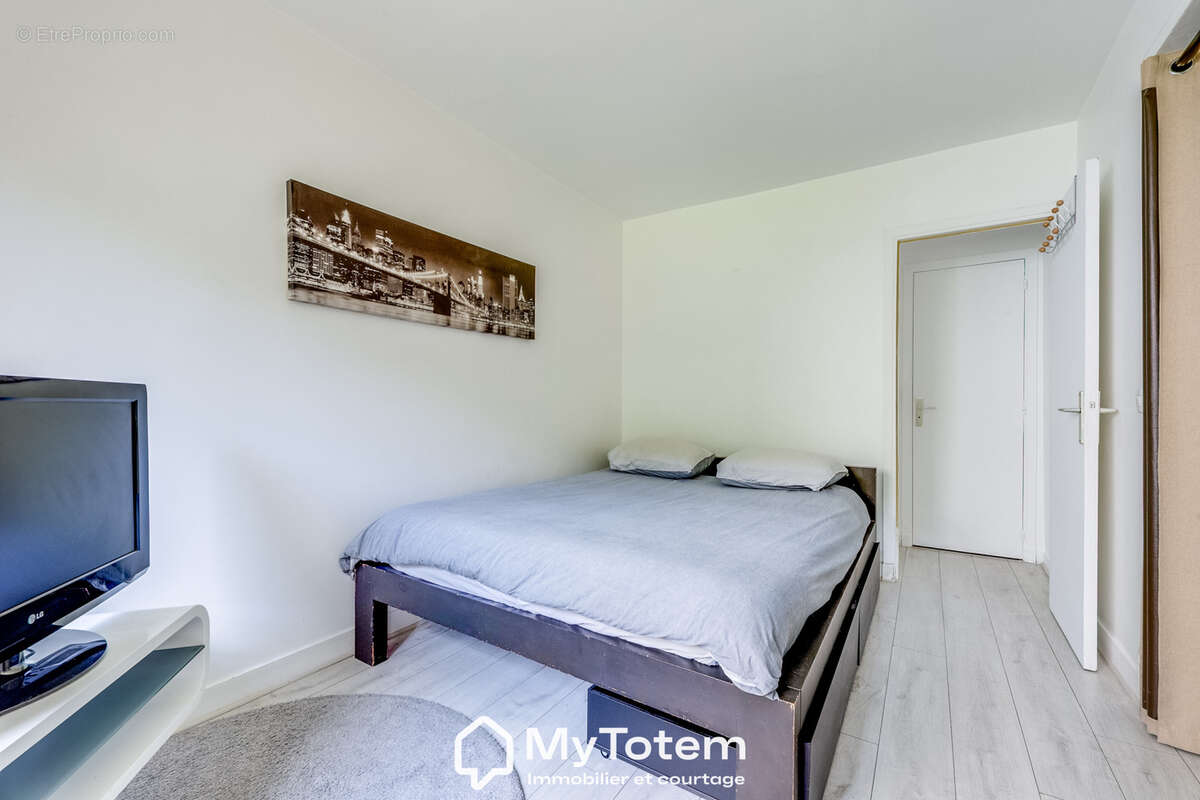 Appartement à PARIS-10E