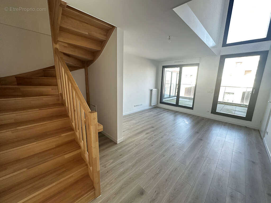 Appartement à ASNIERES-SUR-SEINE