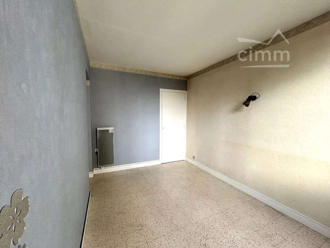 Appartement à LE PEAGE-DE-ROUSSILLON