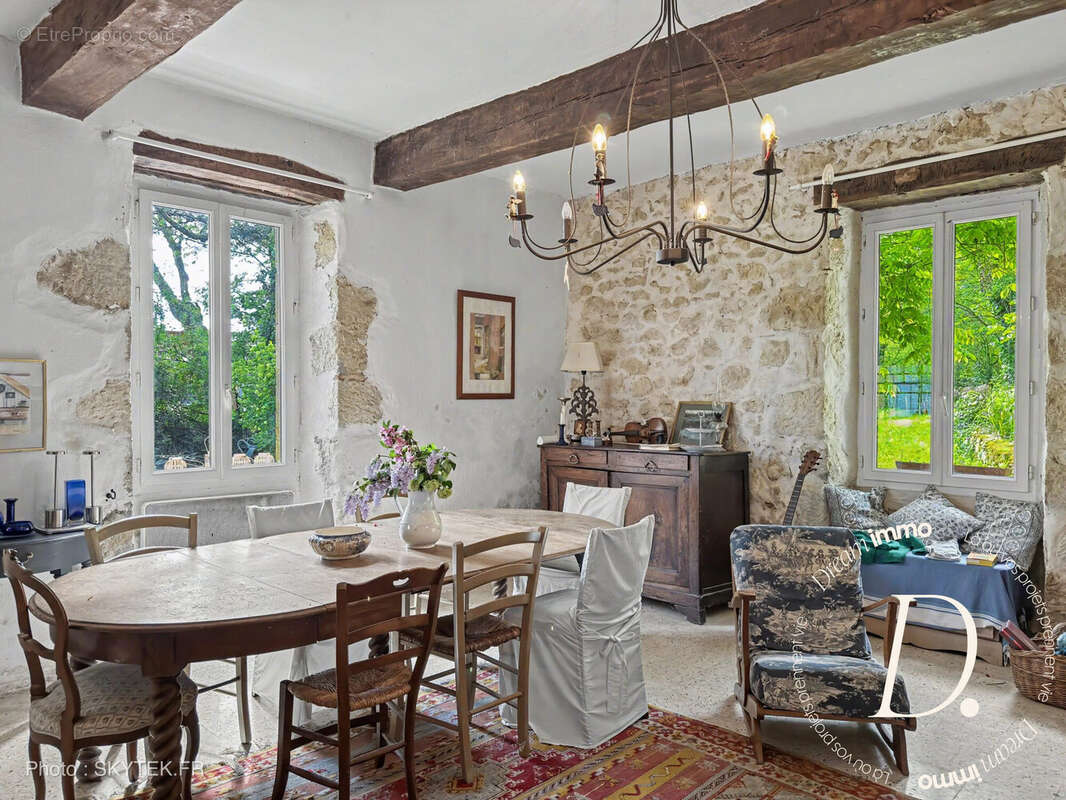 Maison à RIGUEPEU