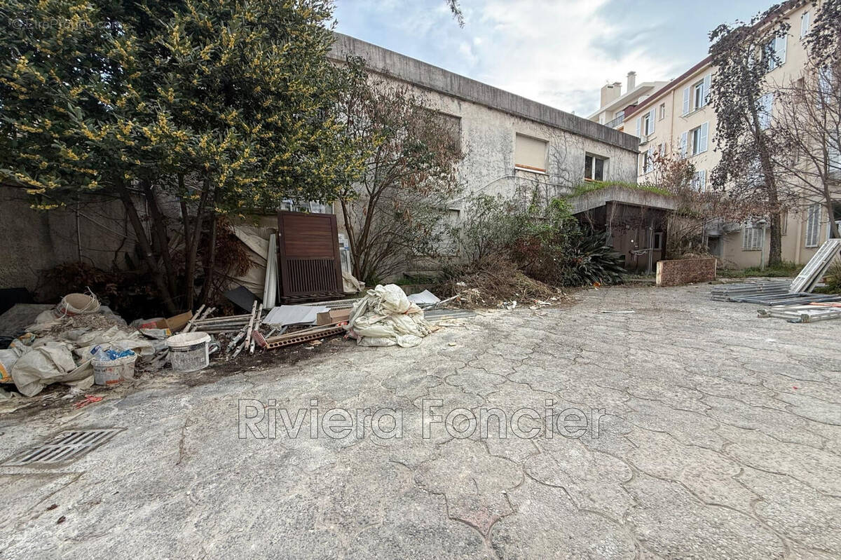 Maison à ANTIBES