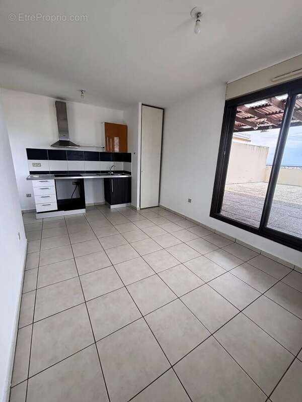 Appartement à SAINT-DENIS