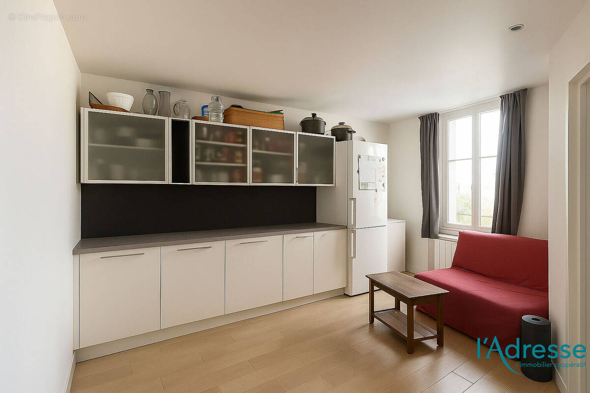 Appartement à LES LILAS