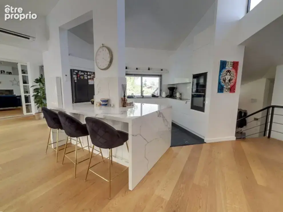 VIEILLE TOULOUSE 235 m2 Elégante maison familiale avec terrain arboré et piscine - photo 4