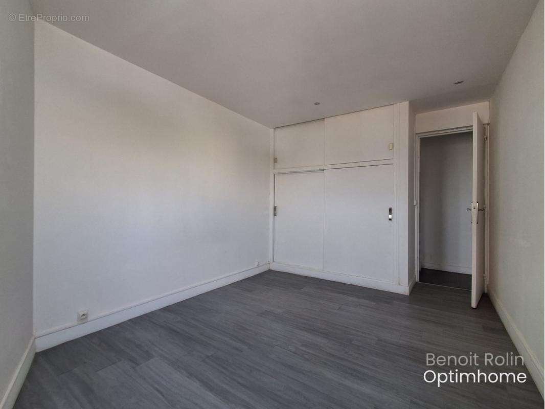 Appartement F3 de 67 m² – Grand balcon plein sud – Idéal investissement locatif - au Mans (72) - photo 13