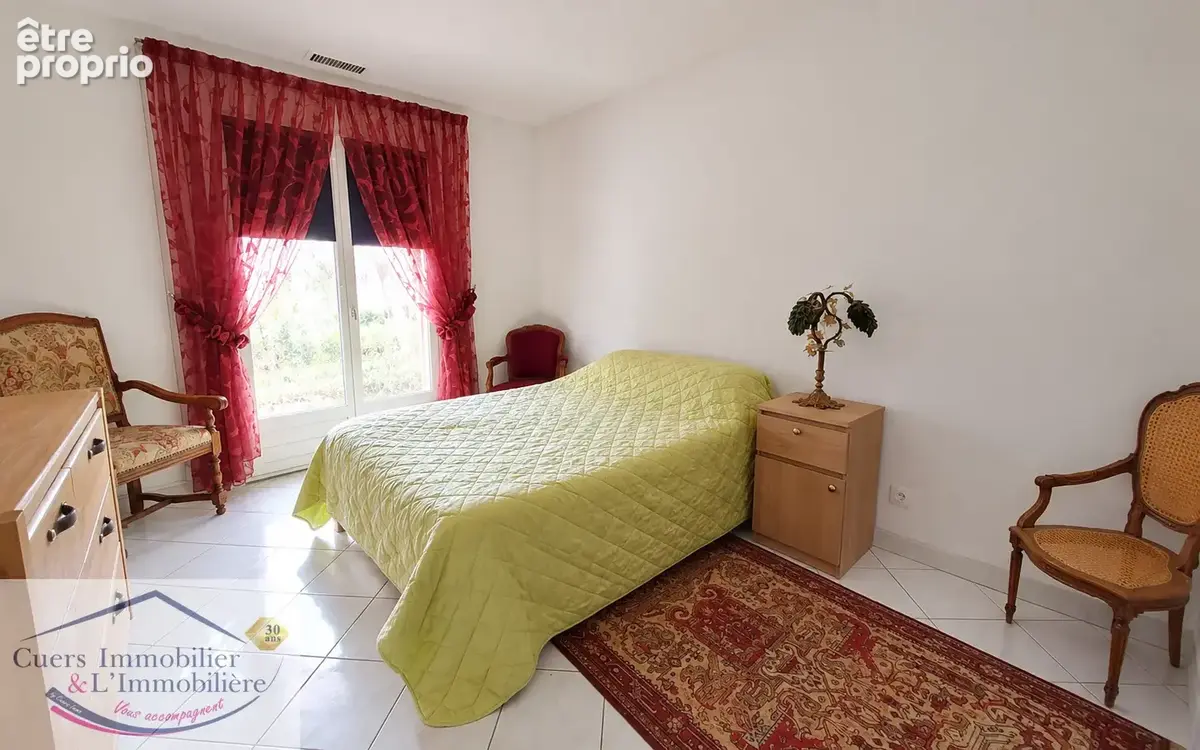 CUERS, VILLA T4/5  de plain-pied - photo 8