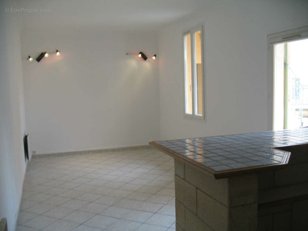 Appartement à CABANNES