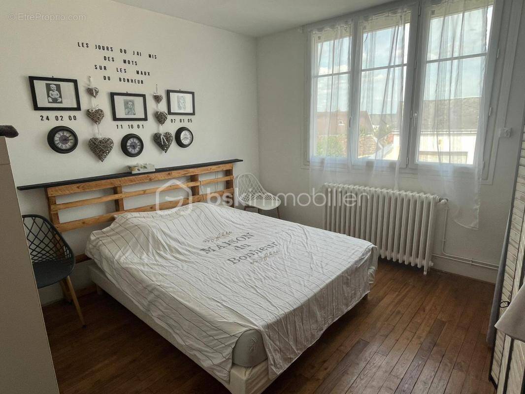 Maison à CHATEAU-LA-VALLIERE