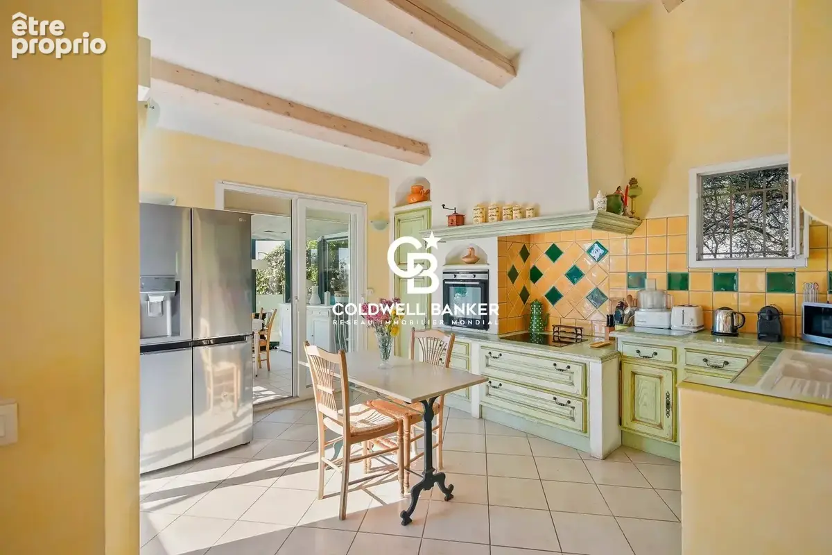 Villa vue mer, à pied du village - 83320 Carqueiranne - photo 8