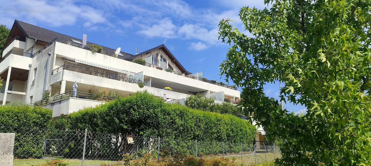 Appartement T4 de 91 m2 avec 3 chambres, Terrasse, Balcon et grand garage de 23.25 m2 - photo 12