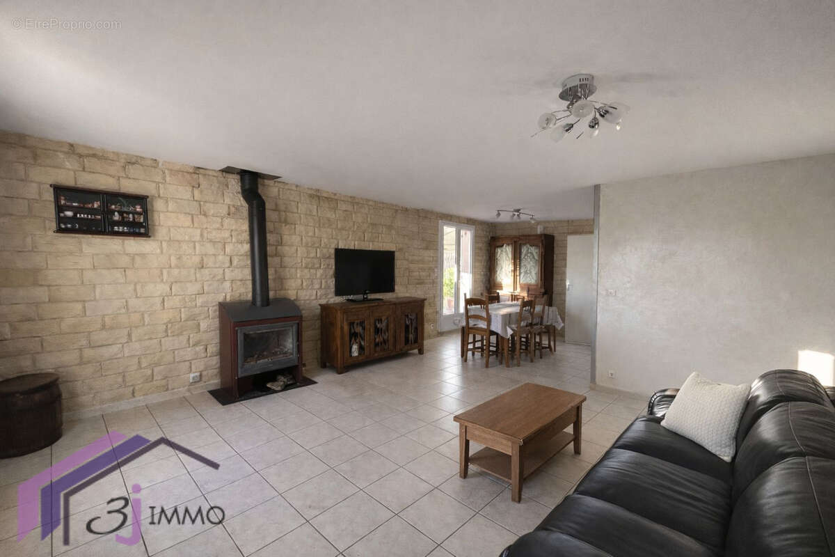 Maison à LAGARDELLE-SUR-LEZE