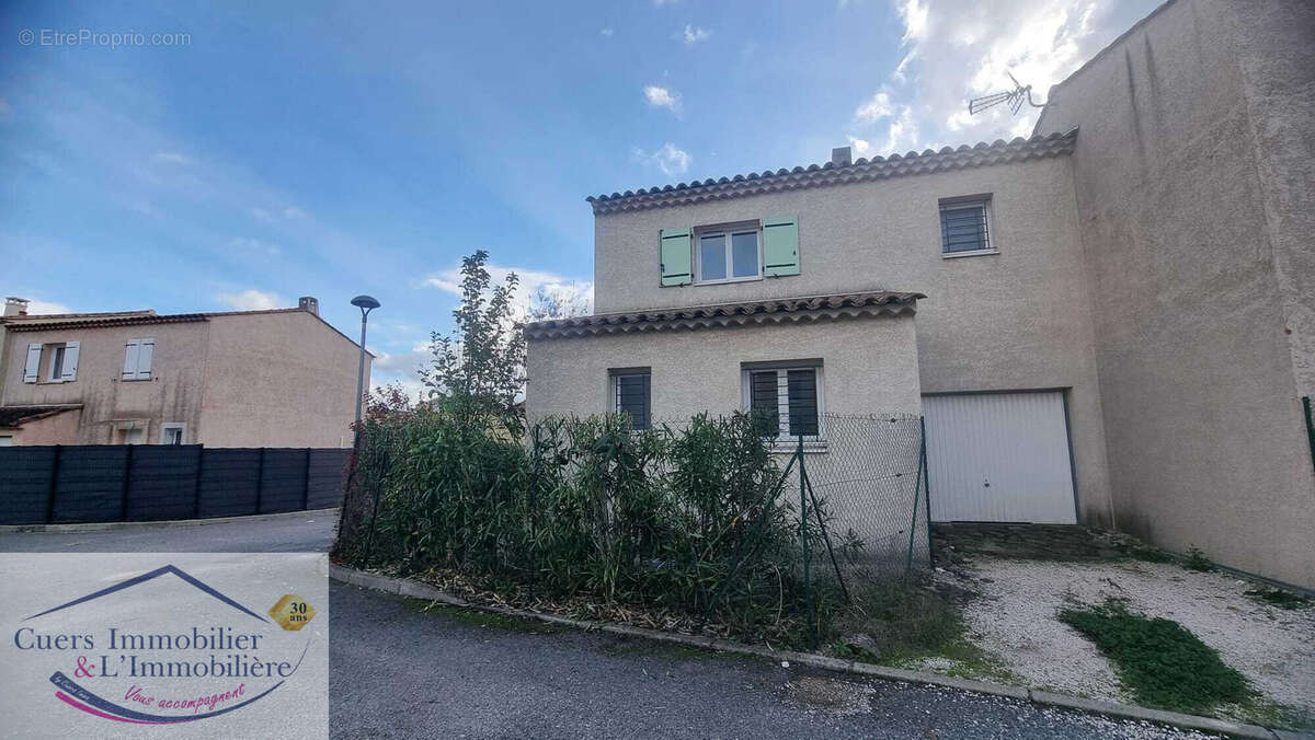 Maison à PIGNANS