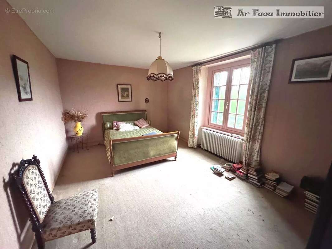 Maison à SAINT-RIVOAL