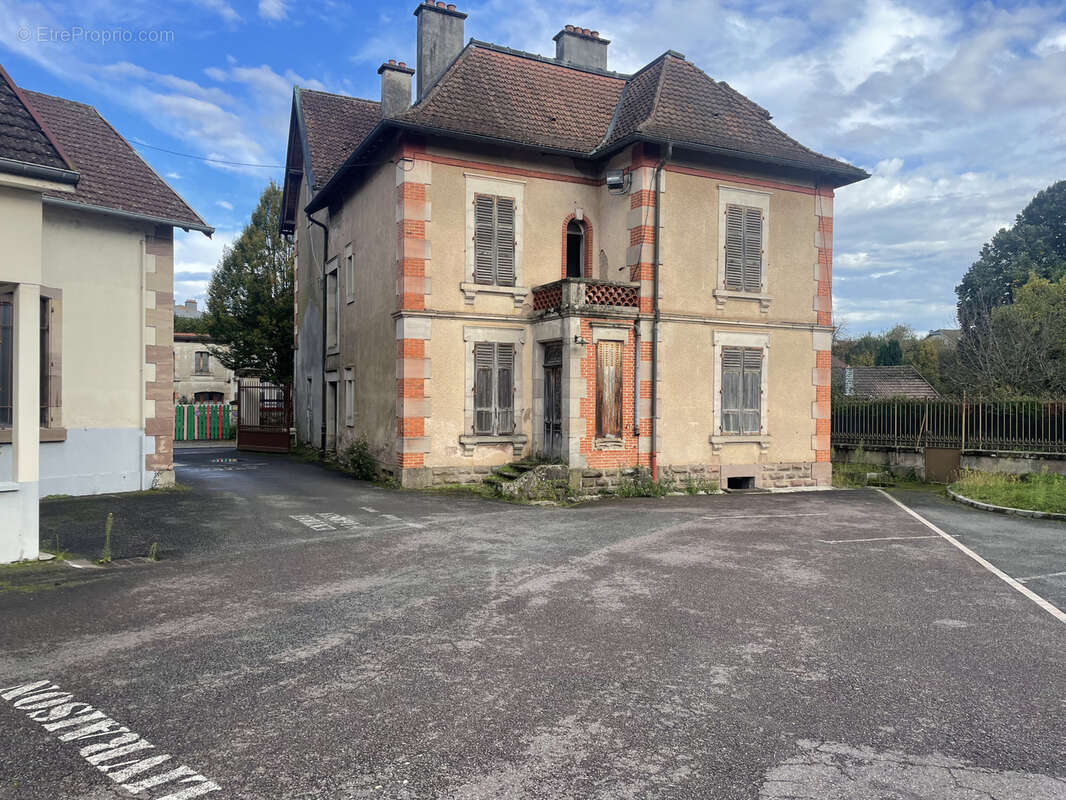 Appartement à LUXEUIL-LES-BAINS