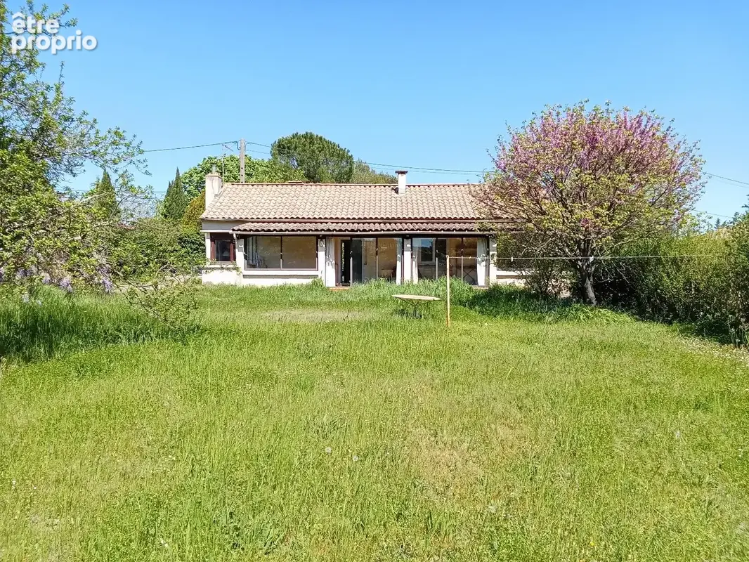 Villa de plain-pied avec grand jardin-Environnement calme et ensoleillé - photo 9