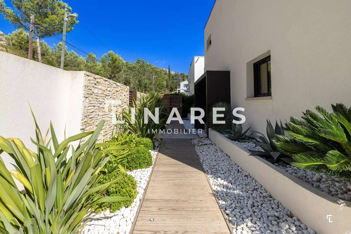 Maison à MARSEILLE-9E